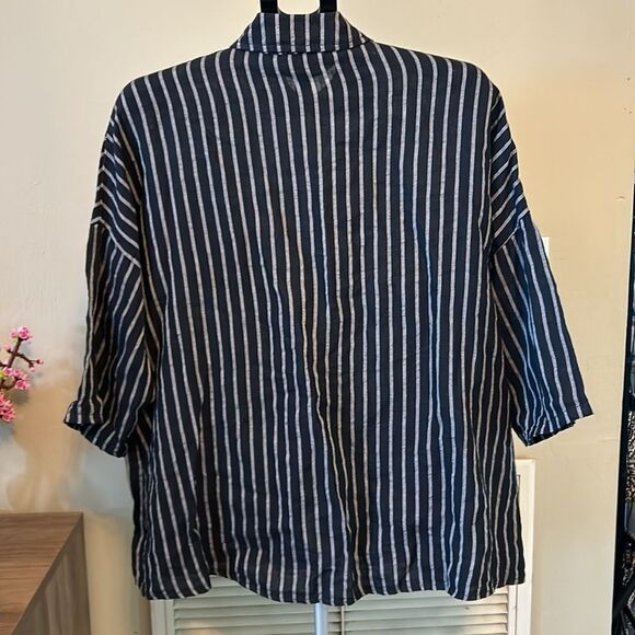 Made in Italy Blue White Striped Half 3/4 Sleeve Button Up Shirt - Picture 6 of 7